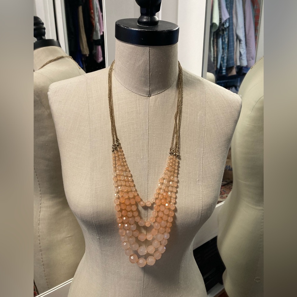 Necklace - 5 strand graduated beads - peach/coral color - Picture 3 of 6